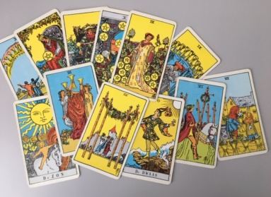 De "geniet" kaarten uit het Tarot deck van Waite